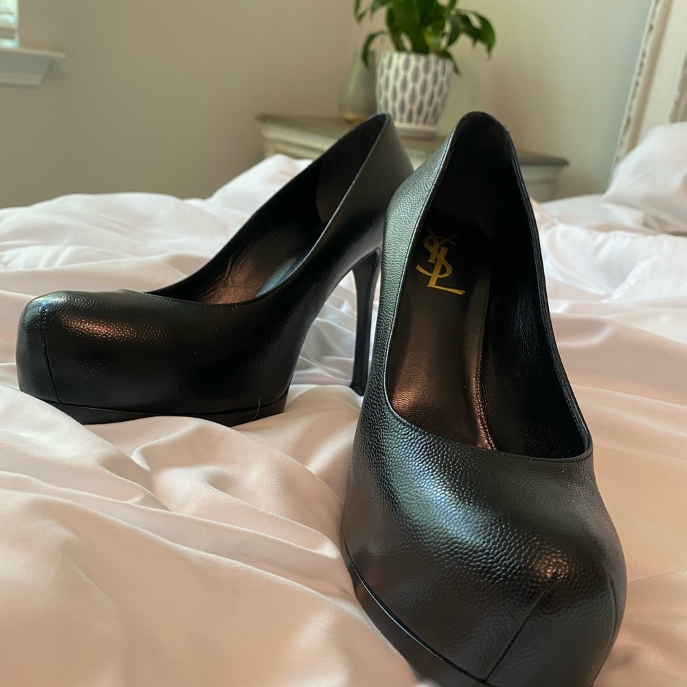 YSL Tribute 120 Black Leather Platform Leather Pumps